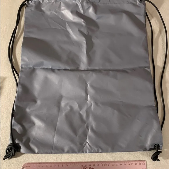 Alexander Wang & H&M VIP Pro Drawstring Back Pack Yoga Gym Beach Bag Limited NEW - Picture 5 of 6